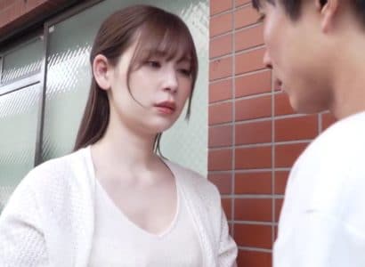 Lỗi đặt phòng, tôi ngủ chung phòng với cấp trên mà tôi luôn ngưỡng mộ