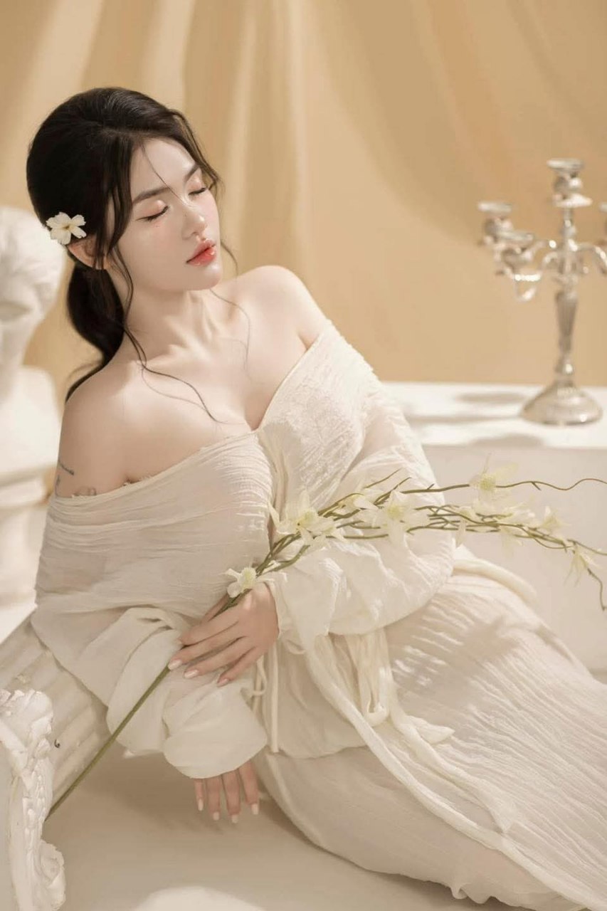 259 Thằng này có con vợ xinh mà lồn trắng đẹp thiệt Thập Cẩm Boxasd